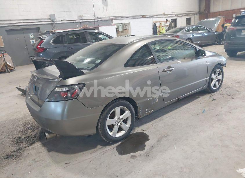 Photo 4 of 2008 Honda Civic EX (VIN 2HGFG12858H565318)