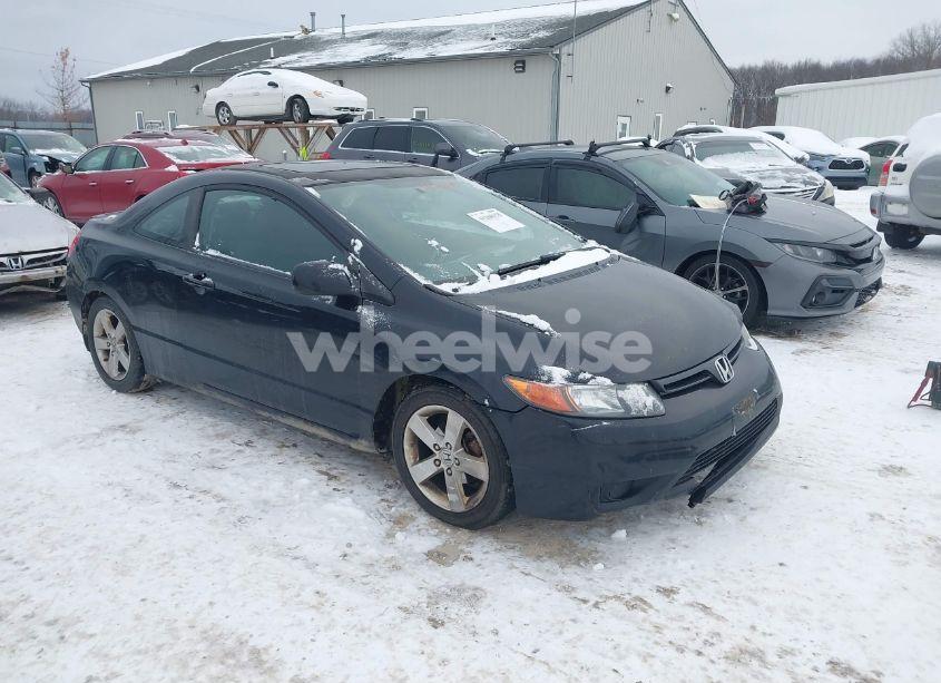 2007 Honda Civic EX (VIN 2HGFG12867H567643) main photo