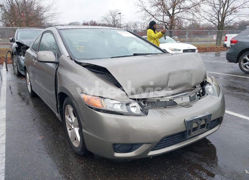 2008 Honda Civic EX (VIN 2HGFG12878H531817) main photo