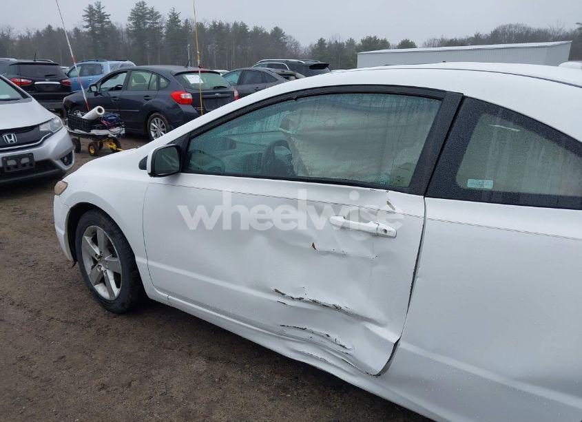 Photo 6 of 2007 Honda Civic EX (VIN 2HGFG12887H546387)