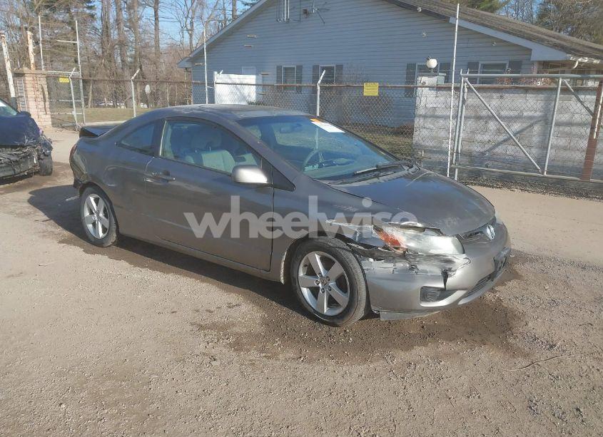 2007 Honda Civic EX (VIN 2HGFG12887H546700) main photo