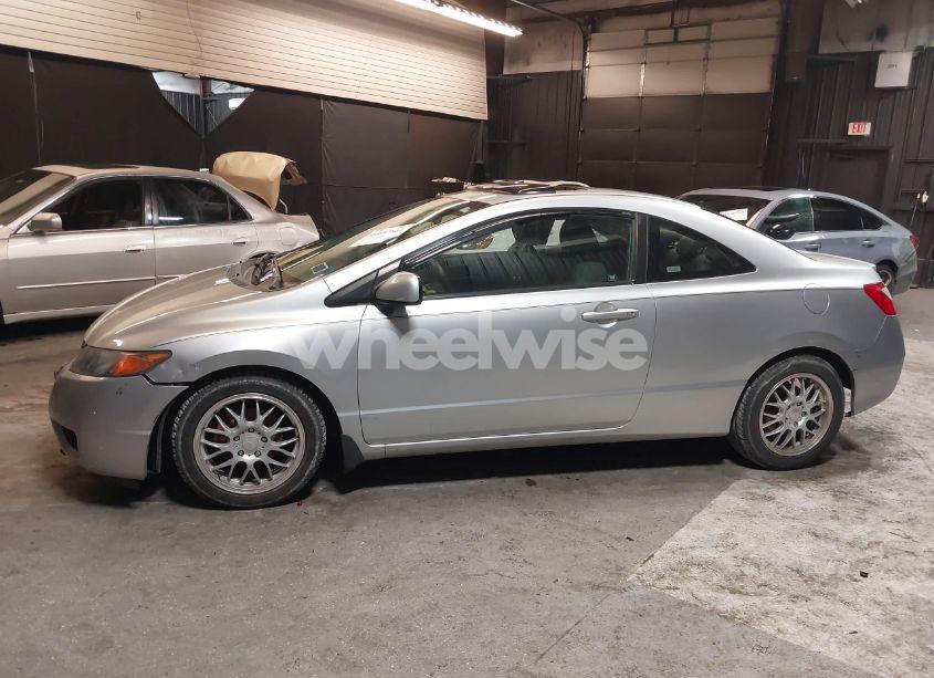 Photo 14 of 2007 Honda Civic EX (VIN 2HGFG12887H583519)