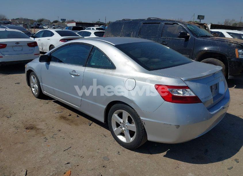 Photo 3 of 2008 Honda Civic EX (VIN 2HGFG12888H511866)