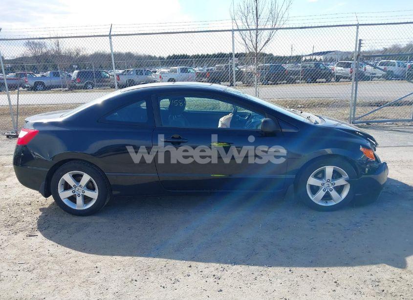 Photo 13 of 2008 Honda Civic EX (VIN 2HGFG12888H576684)