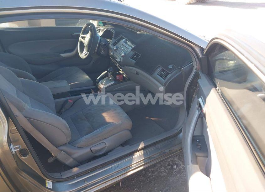 Photo 5 of 2006 Honda Civic EX (VIN 2HGFG12896H511243)