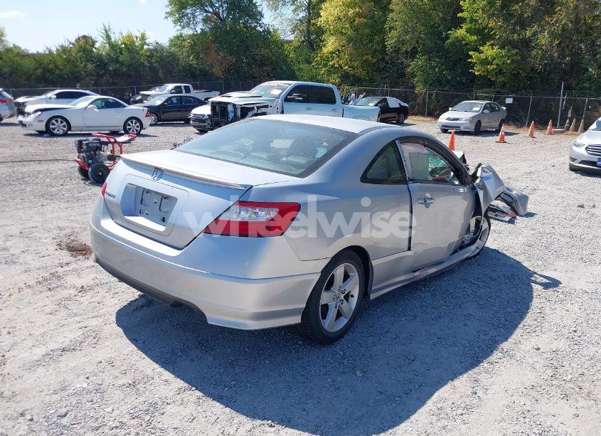 Photo 4 of 2006 Honda Civic EX (VIN 2HGFG12896H518872)