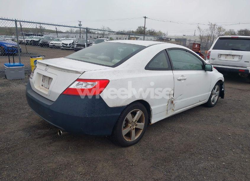 Photo 4 of 2007 Honda Civic EX (VIN 2HGFG12897H549704)