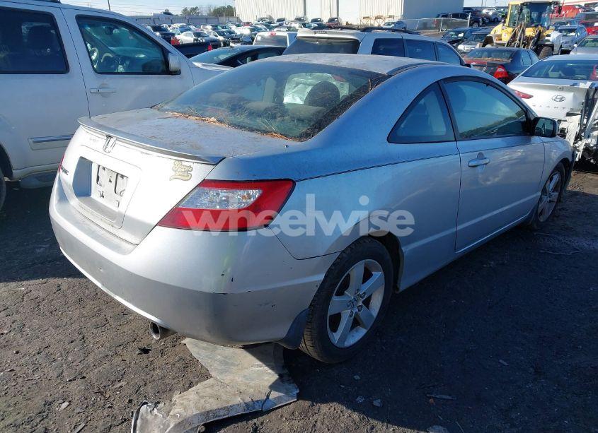 Photo 4 of 2008 Honda Civic EX (VIN 2HGFG12898H578279)