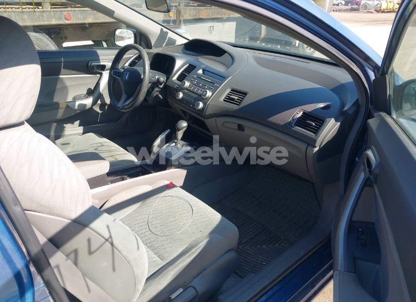 Photo 5 of 2009 Honda Civic EX (VIN 2HGFG12899H517760)