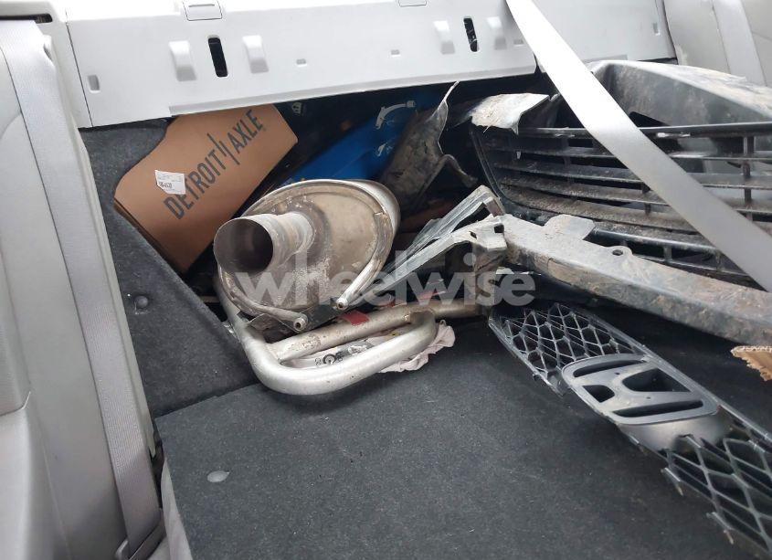 Photo 13 of 2011 Honda Civic LX (VIN 2HGFG1A60BH510248)