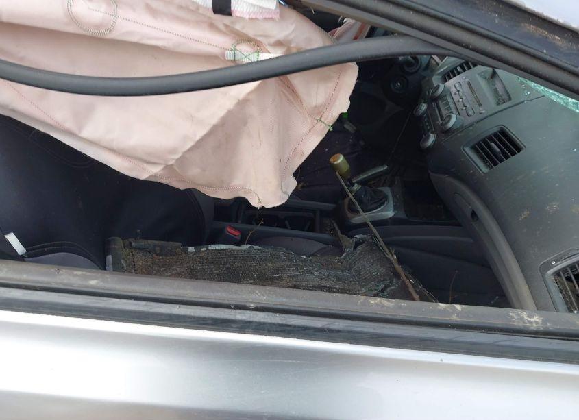Photo 5 of 2010 Honda Civic LX (VIN 2HGFG1A66AH523360)