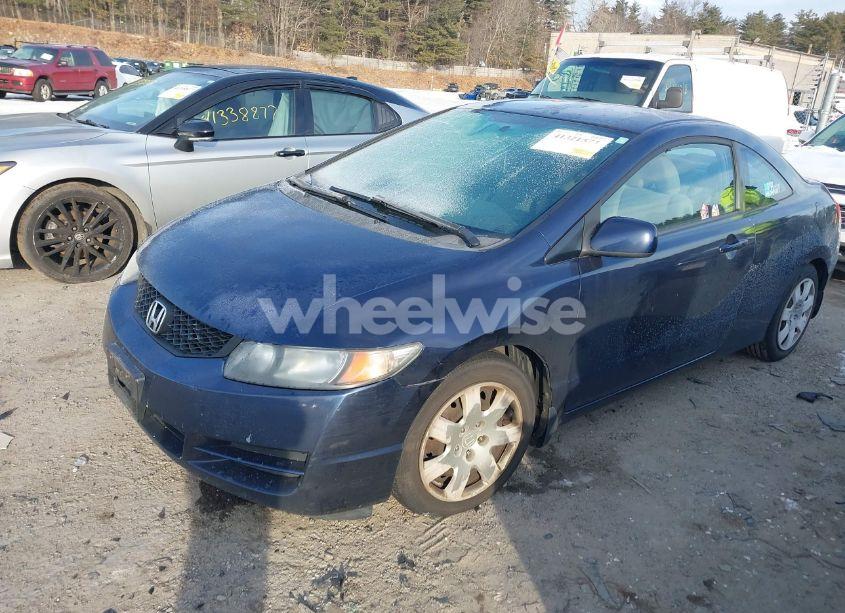 Photo 2 of 2011 Honda Civic LX (VIN 2HGFG1A67BH502051)