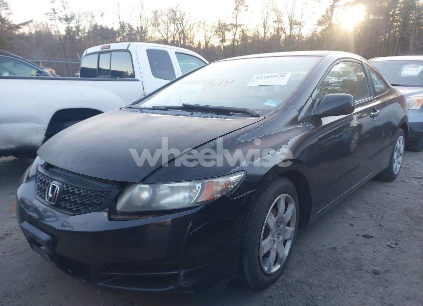 Photo 2 of 2010 Honda Civic LX (VIN 2HGFG1A6XAH523393)