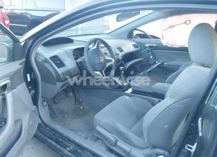 Photo 5 of 2010 Honda Civic LX (VIN 2HGFG1A6XAH523393)