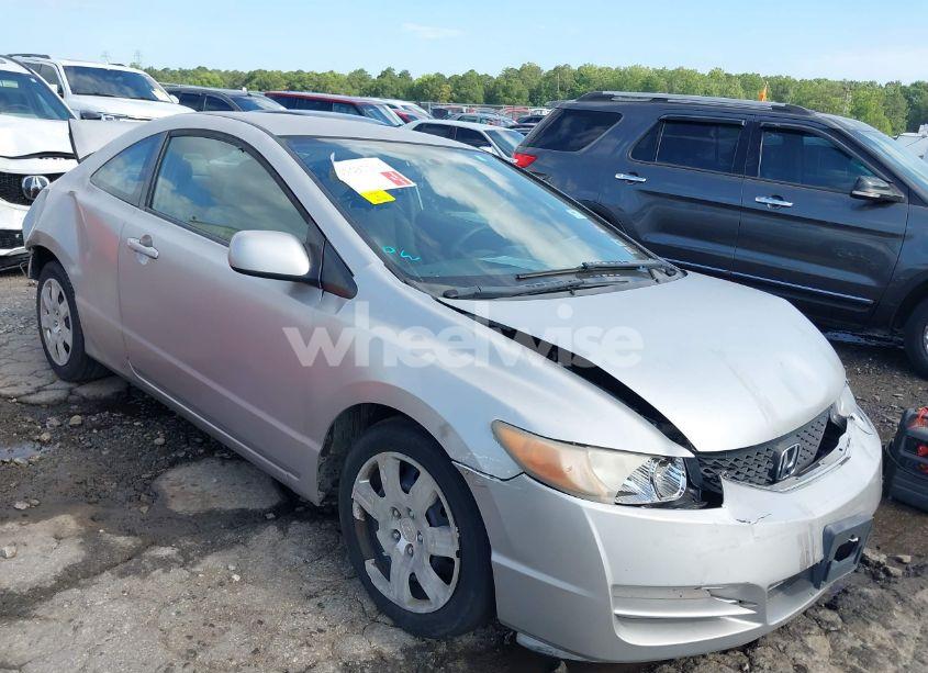 2010 Honda Civic LX (VIN 2HGFG1B60AH501790) main photo