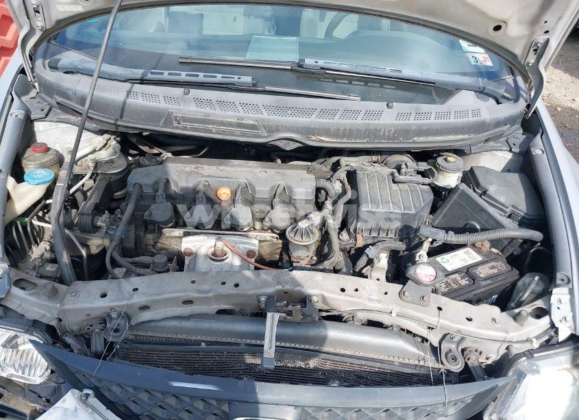 Photo 10 of 2010 Honda Civic LX (VIN 2HGFG1B60AH501790)