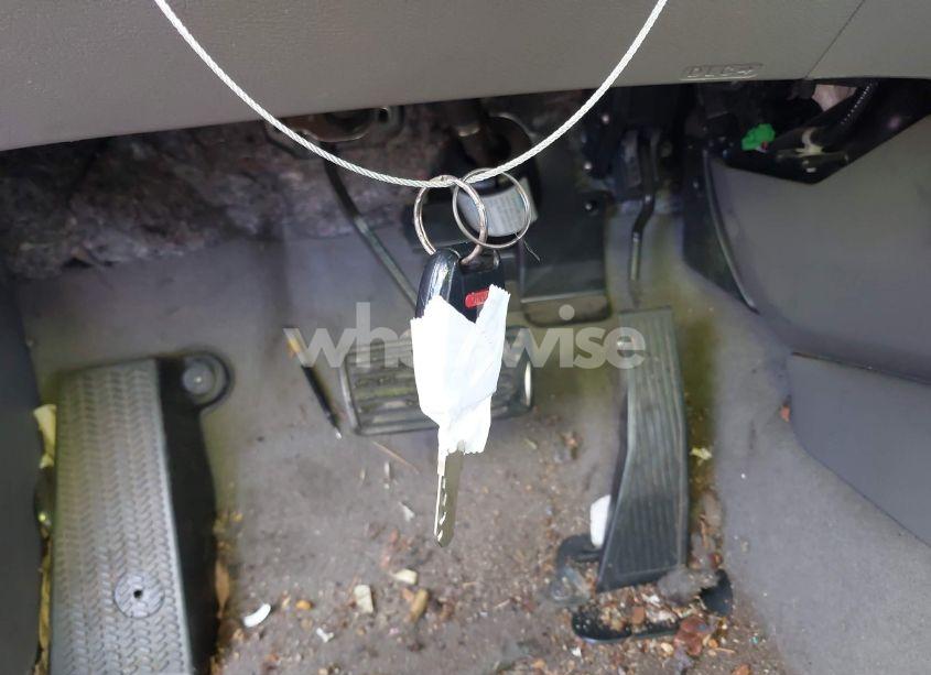 Photo 11 of 2010 Honda Civic LX (VIN 2HGFG1B60AH501790)