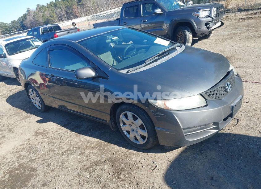 2010 Honda Civic LX (VIN 2HGFG1B60AH506701) main photo