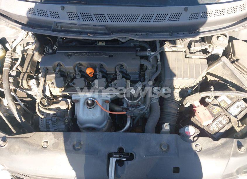 Photo 10 of 2010 Honda Civic LX (VIN 2HGFG1B60AH506701)