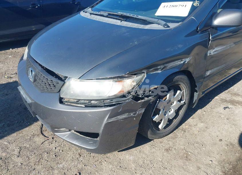 Photo 6 of 2010 Honda Civic LX (VIN 2HGFG1B60AH506701)