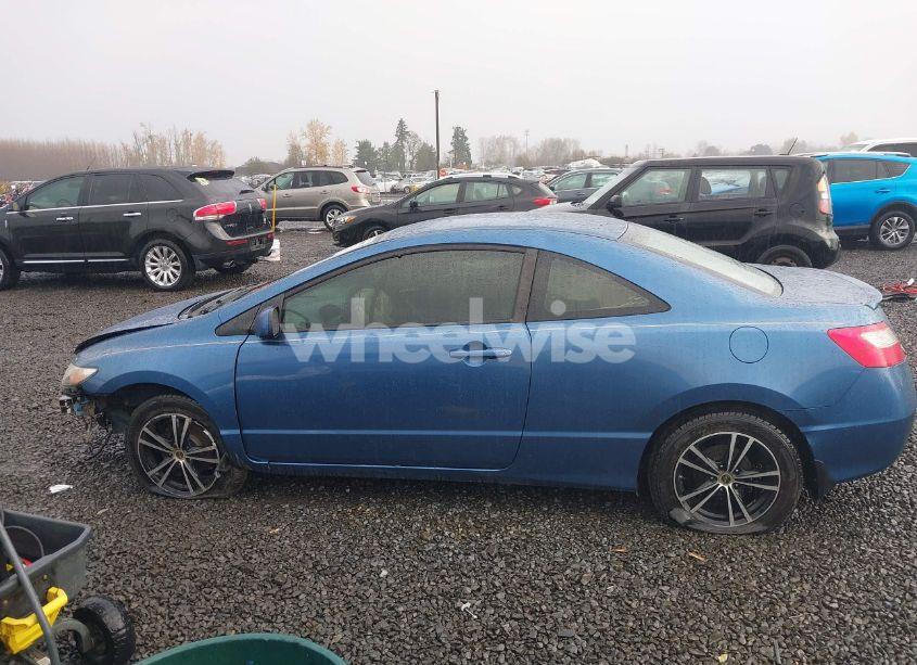 Photo 15 of 2011 Honda Civic LX (VIN 2HGFG1B60BH512077)