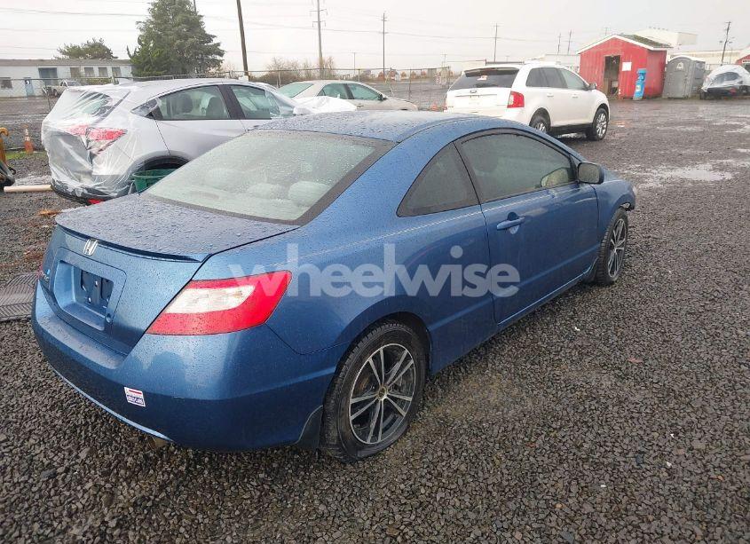 Photo 4 of 2011 Honda Civic LX (VIN 2HGFG1B60BH512077)