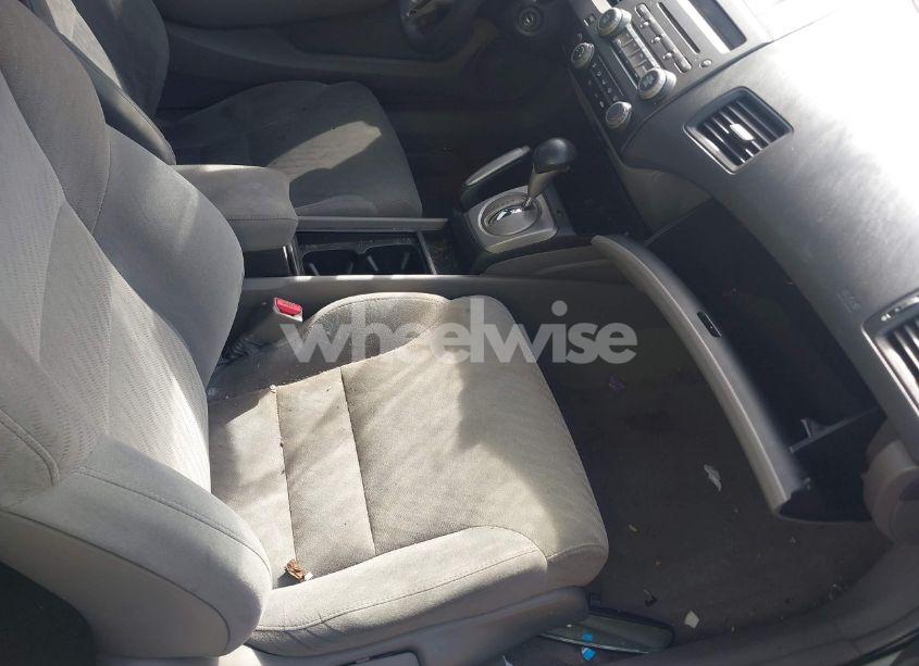 Photo 5 of 2011 Honda Civic LX (VIN 2HGFG1B60BH514251)