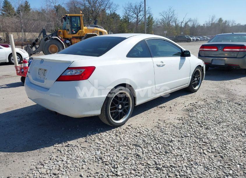 Photo 4 of 2011 Honda Civic LX (VIN 2HGFG1B60BH517926)