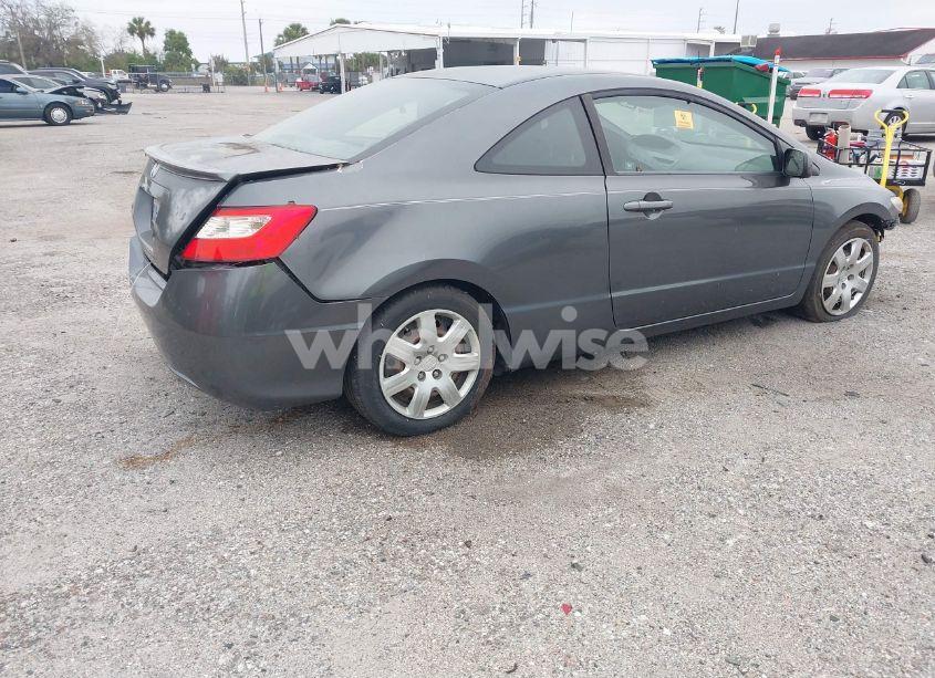 Photo 4 of 2010 Honda Civic LX (VIN 2HGFG1B61AH504746)