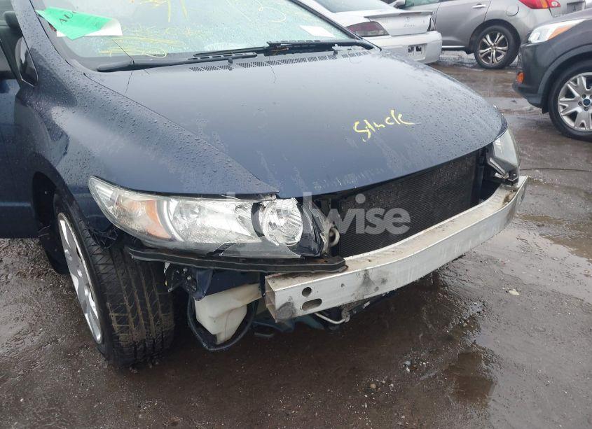 Photo 6 of 2010 Honda Civic LX (VIN 2HGFG1B62AH500009)