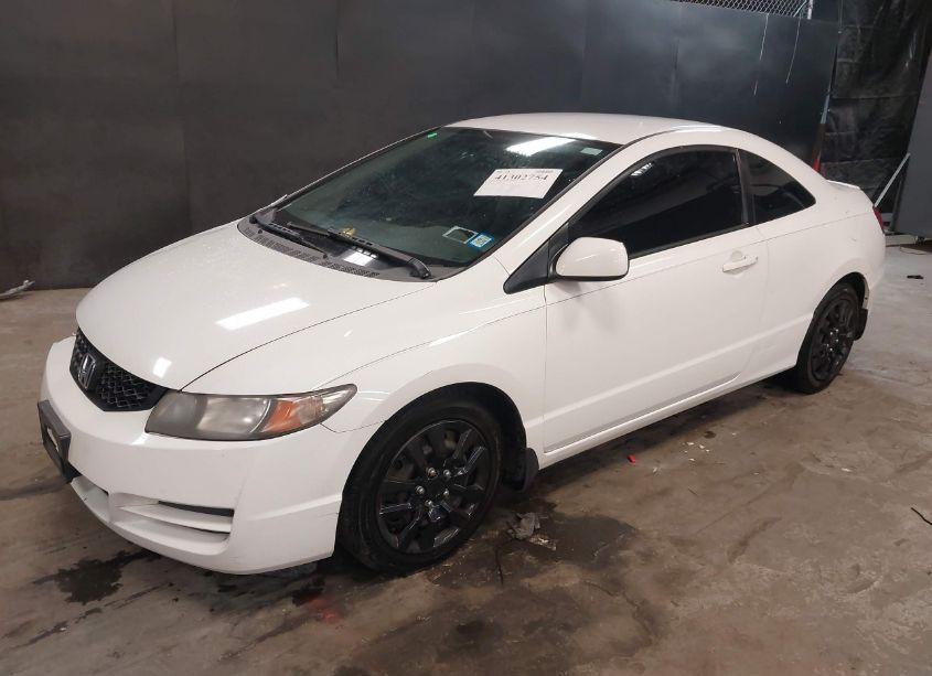 Photo 2 of 2010 Honda Civic LX (VIN 2HGFG1B62AH517540)