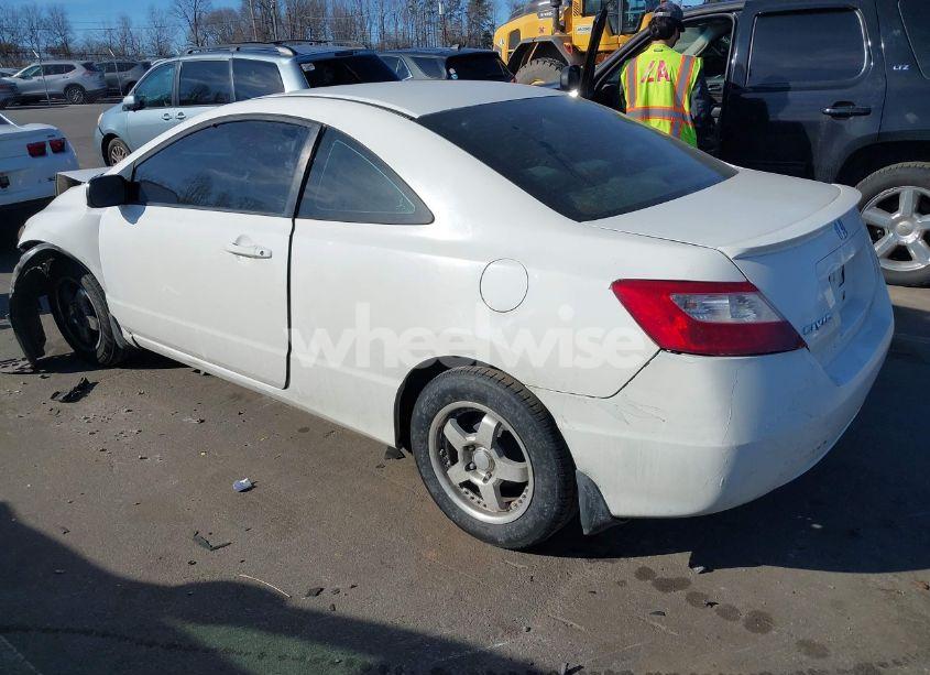Photo 3 of 2010 Honda Civic LX (VIN 2HGFG1B62AH529445)