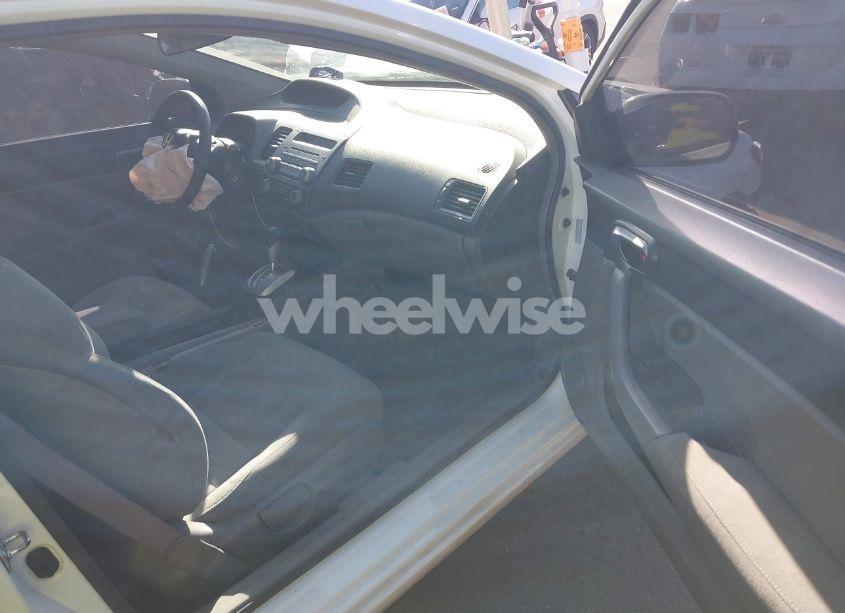 Photo 5 of 2010 Honda Civic LX (VIN 2HGFG1B62AH529445)