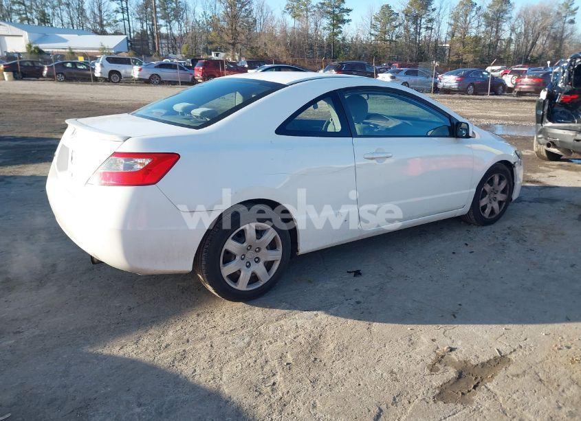 Photo 4 of 2010 Honda Civic LX (VIN 2HGFG1B62AH529655)