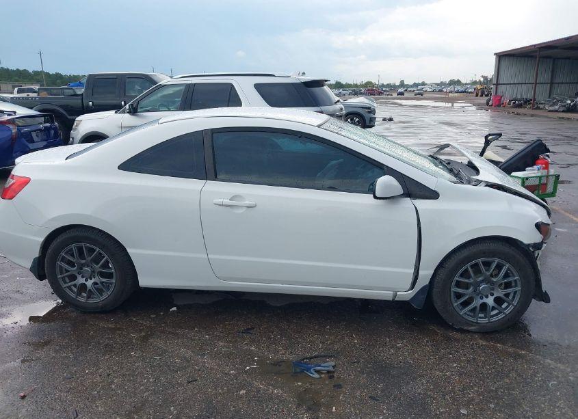 Photo 13 of 2011 Honda Civic LX (VIN 2HGFG1B62BH503025)