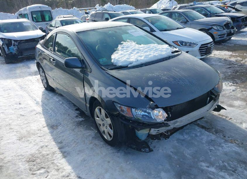 2011 Honda Civic LX (VIN 2HGFG1B62BH513795) main photo
