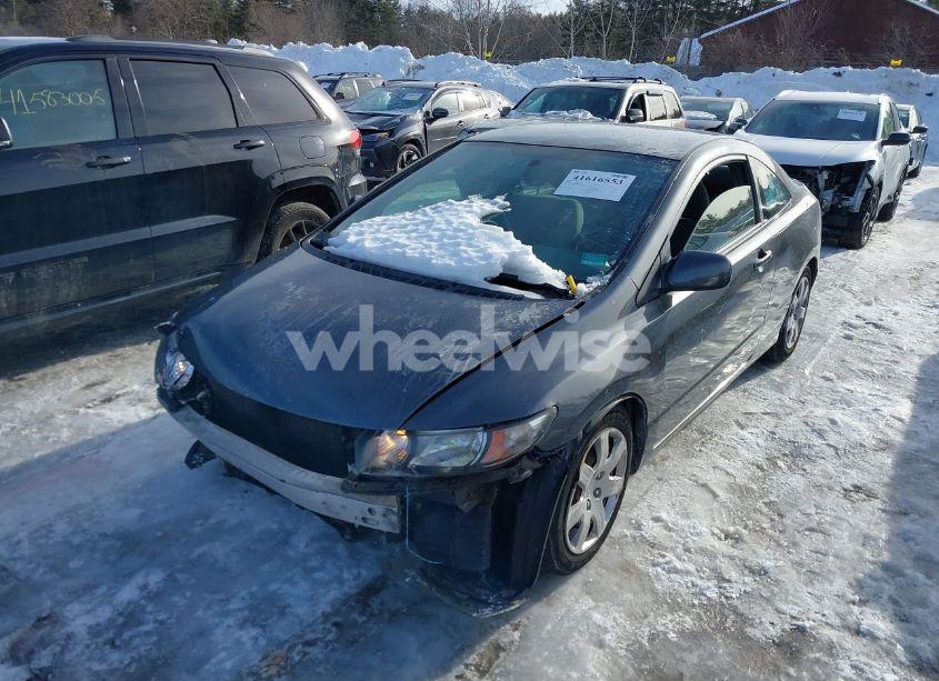 Photo 2 of 2011 Honda Civic LX (VIN 2HGFG1B62BH513795)