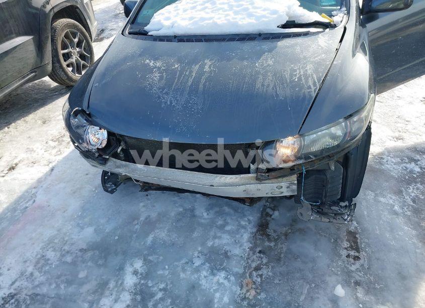 Photo 6 of 2011 Honda Civic LX (VIN 2HGFG1B62BH513795)