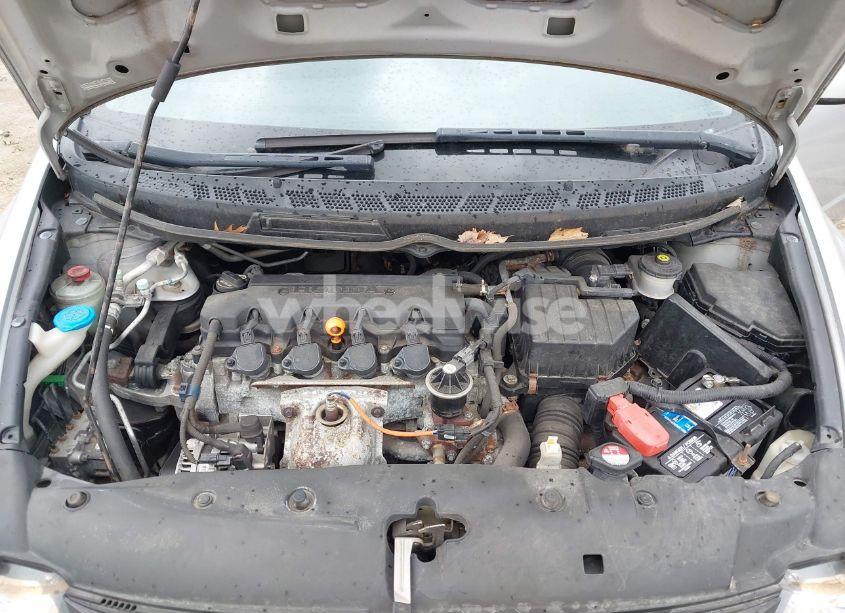 Photo 10 of 2011 Honda Civic LX (VIN 2HGFG1B62BH514896)