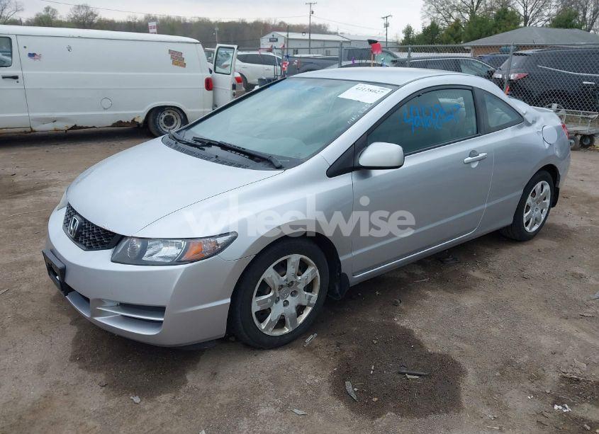 Photo 2 of 2011 Honda Civic LX (VIN 2HGFG1B62BH514896)