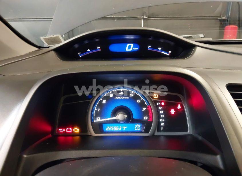 Photo 7 of 2010 Honda Civic LX (VIN 2HGFG1B63AH505185)