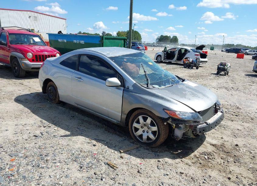 2010 Honda Civic LX (VIN 2HGFG1B63AH525307) main photo