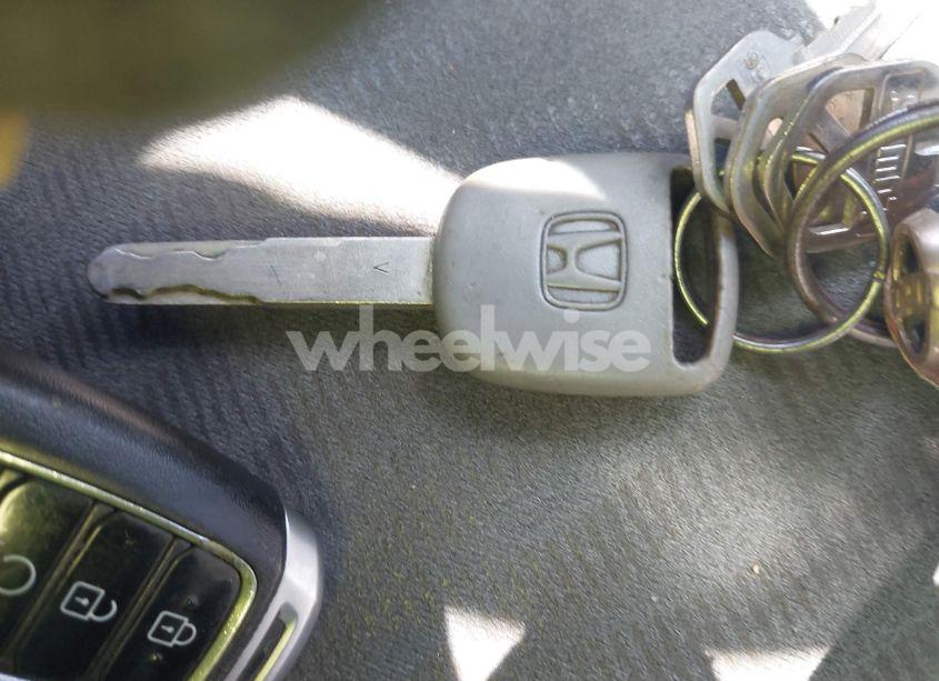 Photo 11 of 2010 Honda Civic LX (VIN 2HGFG1B63AH535237)