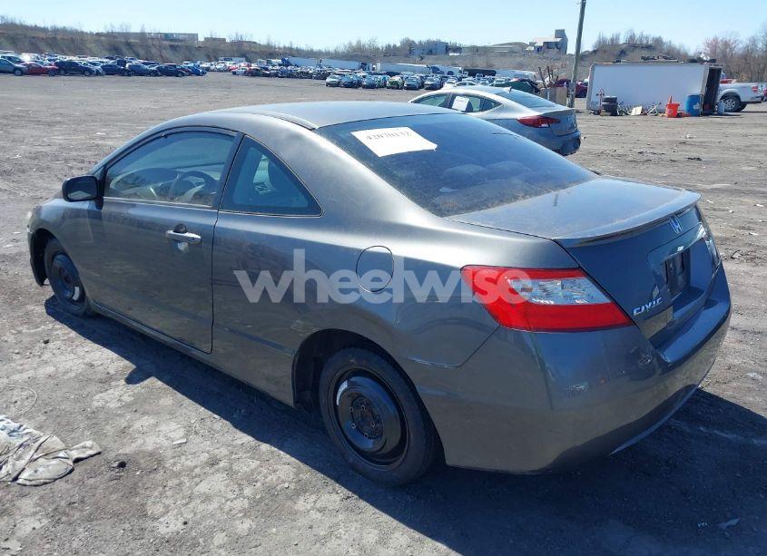 Photo 3 of 2010 Honda Civic LX (VIN 2HGFG1B63AH535237)