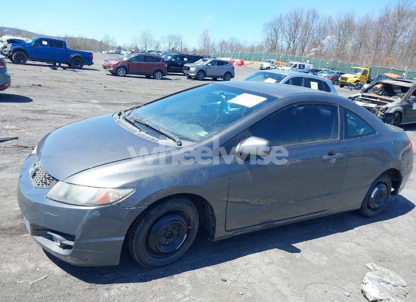 Photo 6 of 2010 Honda Civic LX (VIN 2HGFG1B63AH535237)