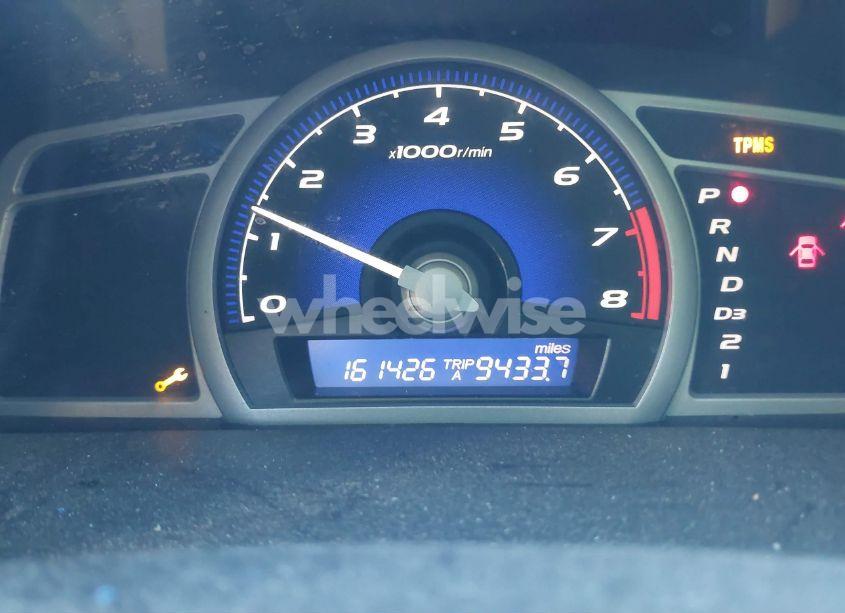 Photo 7 of 2010 Honda Civic CPE (VIN 2HGFG1B64AH514722)