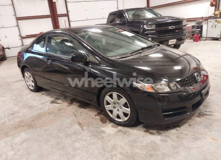 2010 Honda Civic LX (VIN 2HGFG1B64AH515871) main photo