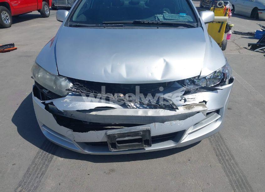 Photo 6 of 2010 Honda Civic LX (VIN 2HGFG1B64AH523775)