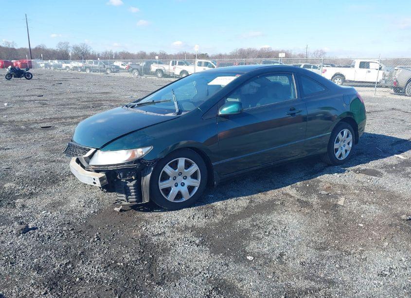 Photo 2 of 2011 Honda Civic LX (VIN 2HGFG1B64BH506704)