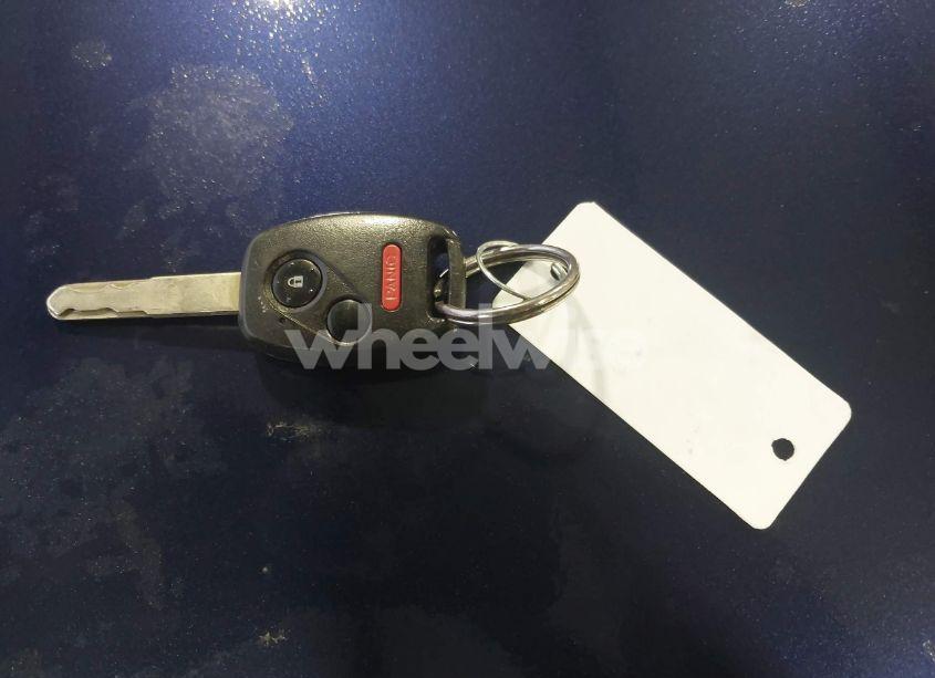 Photo 11 of 2011 Honda Civic LX (VIN 2HGFG1B64BH517637)